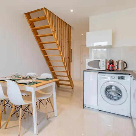 Appartement Golfe Juan T2 Mezzanine 40m²+ Parking